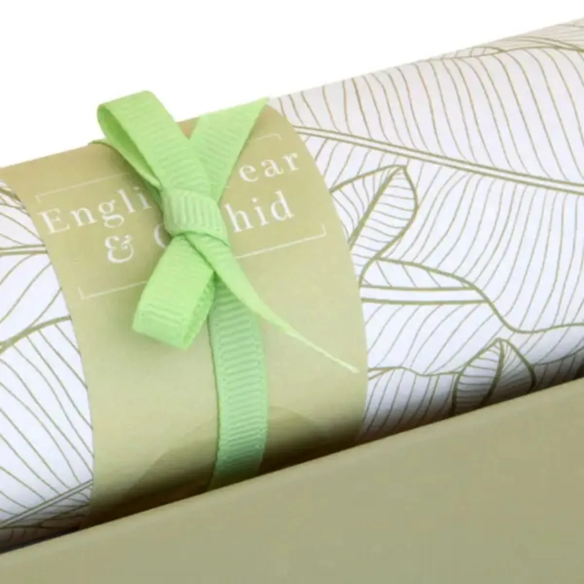 English Pear & Orchid Scented Drawer Liners