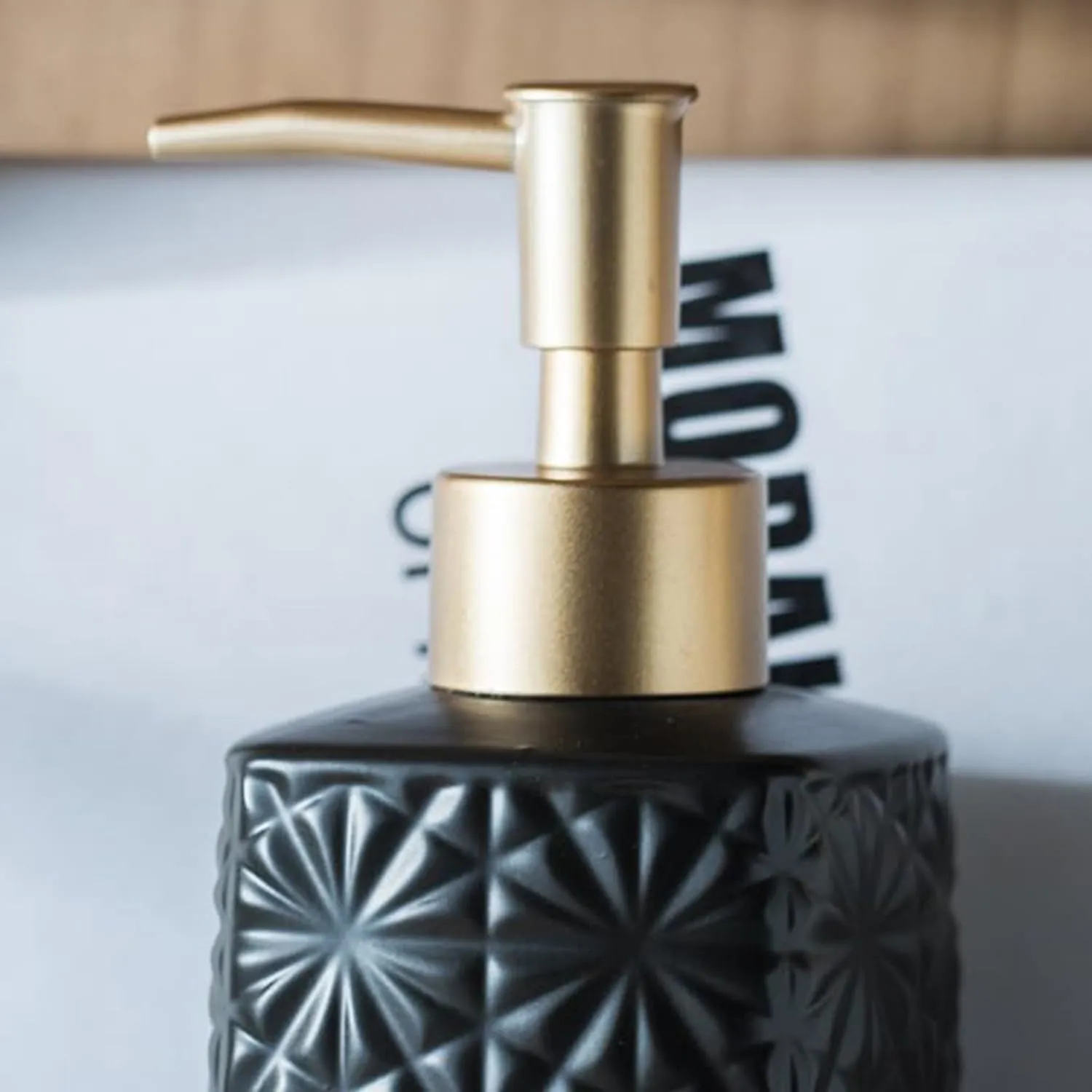 Homestic Liquid Soap Dispenser | Handwash Soap Dispenser | Soap Dispenser for Wash Basin | Shampoo Dispenser Bottle | Bathroom Dispenser Bottle | 310 ML | Black