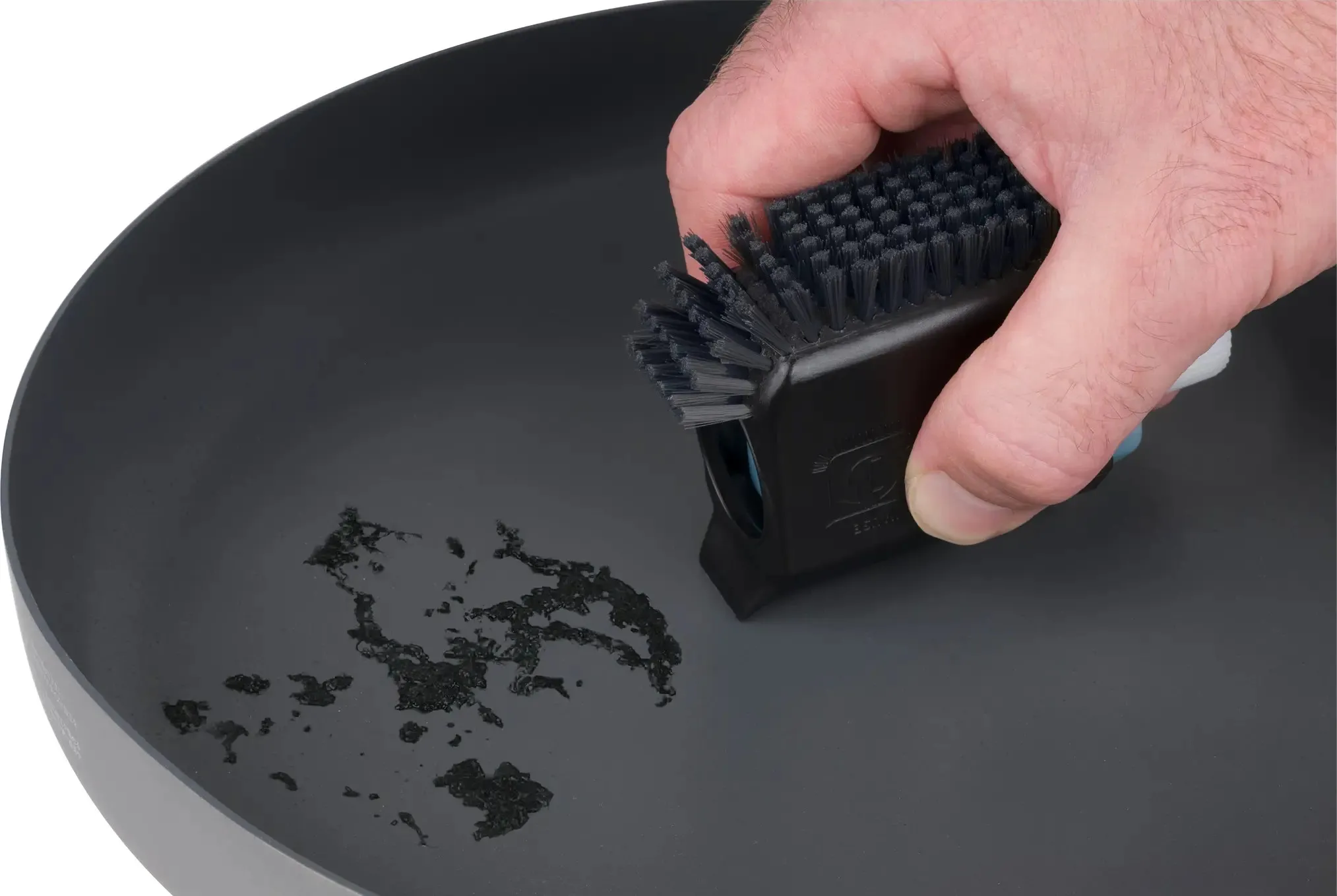 Sea To Summit Kitchen Pot Scrubber &amp; Soap Black | Buy Sea To Summit Kitchen Pot Scrubber &amp; Soap Black here | Outnorth