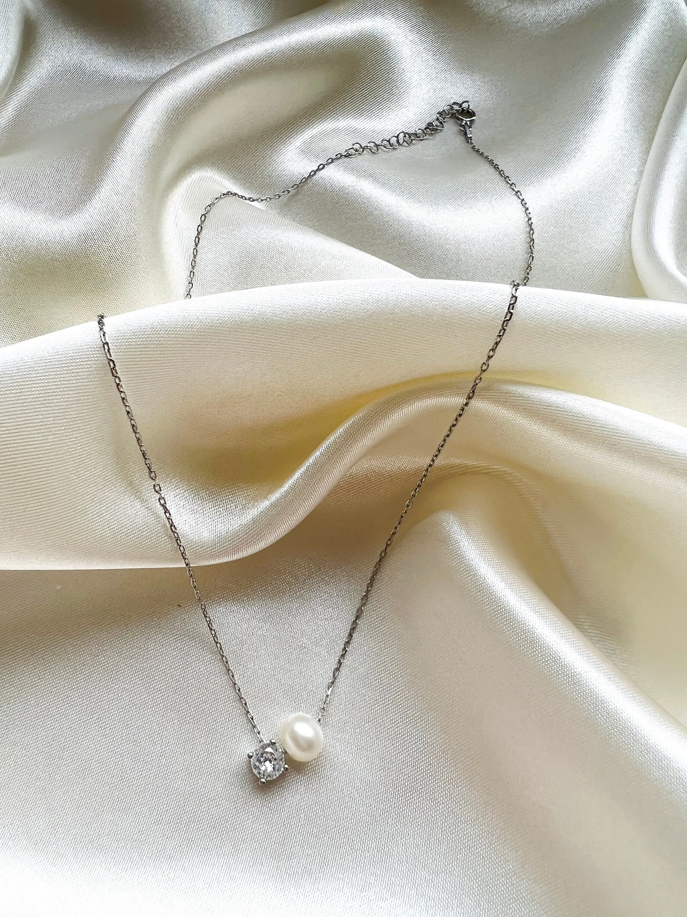 Single Pearl Pendant in Sterling Silver| Simple Pearl and Diamond Necklace| Dainty Pearl and Cz Pendant| Gold Plated Small Pearl Necklace