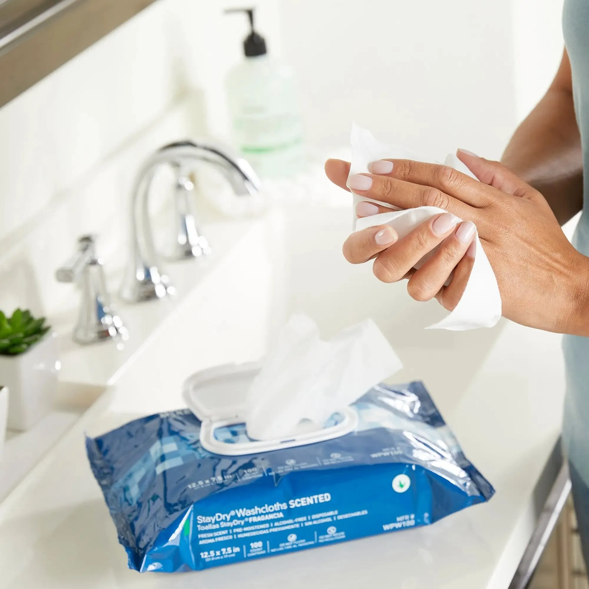 StayDry® Scented Personal Wipe, 100 Count Soft Pack
